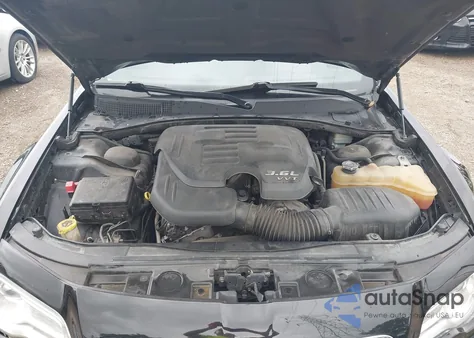 2013 Chrysler 300 Motown from USA, damaged, VIN 2C3CCAAG8DH635334